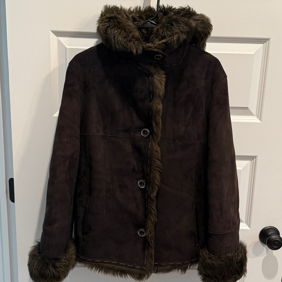 Women's Brown Leather and fur lined coat - Picture 8 of 12